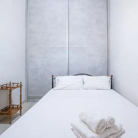 Bright Apartment In Piraeus Exterior photo