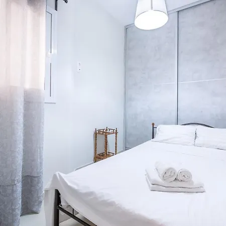 Bright Apartment In Piraeus Exterior photo