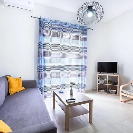 Bright Apartment In Piraeus Exterior photo